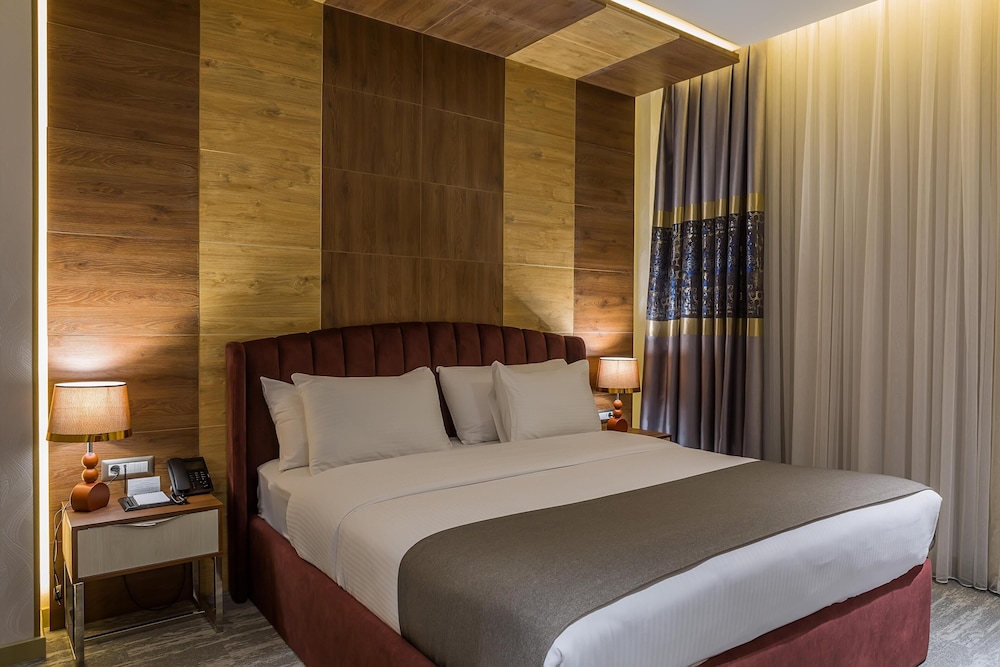 Panarams Tashkent Hotel a Member of Radisson Individuals 8/48