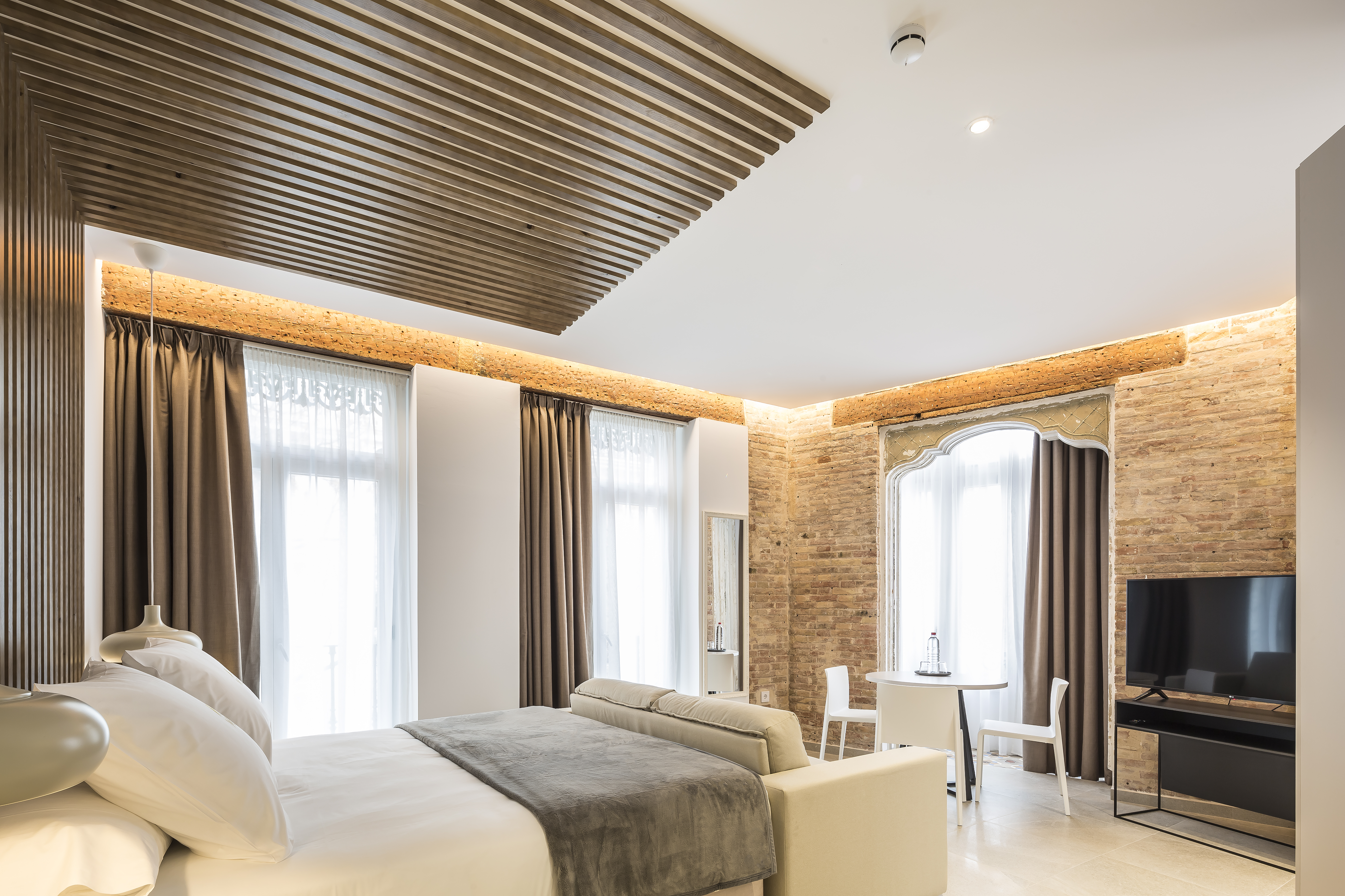 Mon Suites Benlliure 7/23