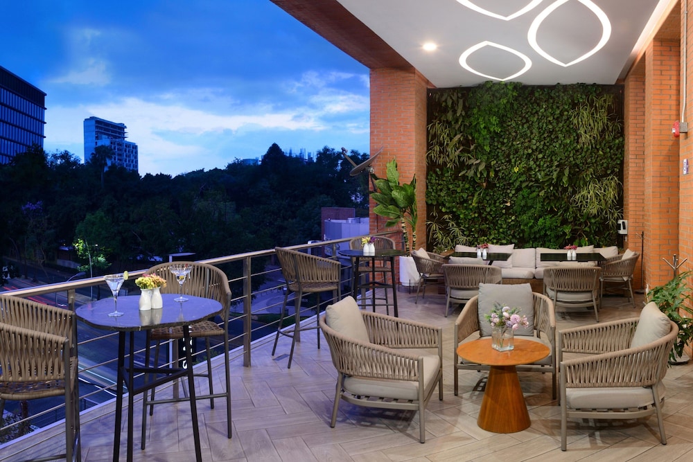 Hotel Guadalajara Country Club by HNF 32/49