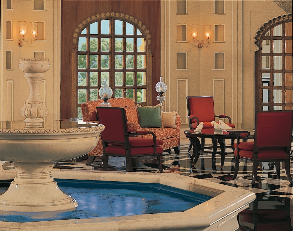 Oberoi Udai Vilas 7/78