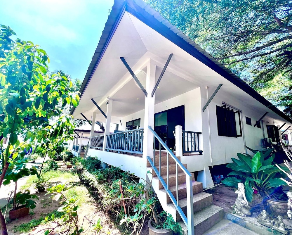 Sarocha Villa 10/71