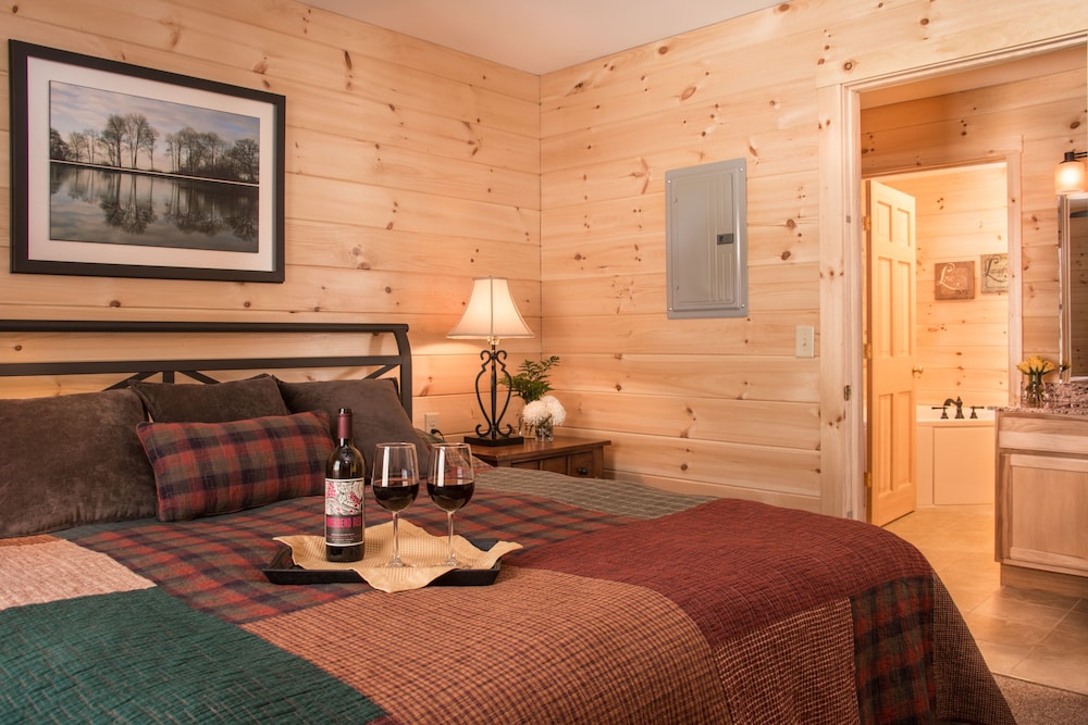 Sterling Ridge Resort 32/64