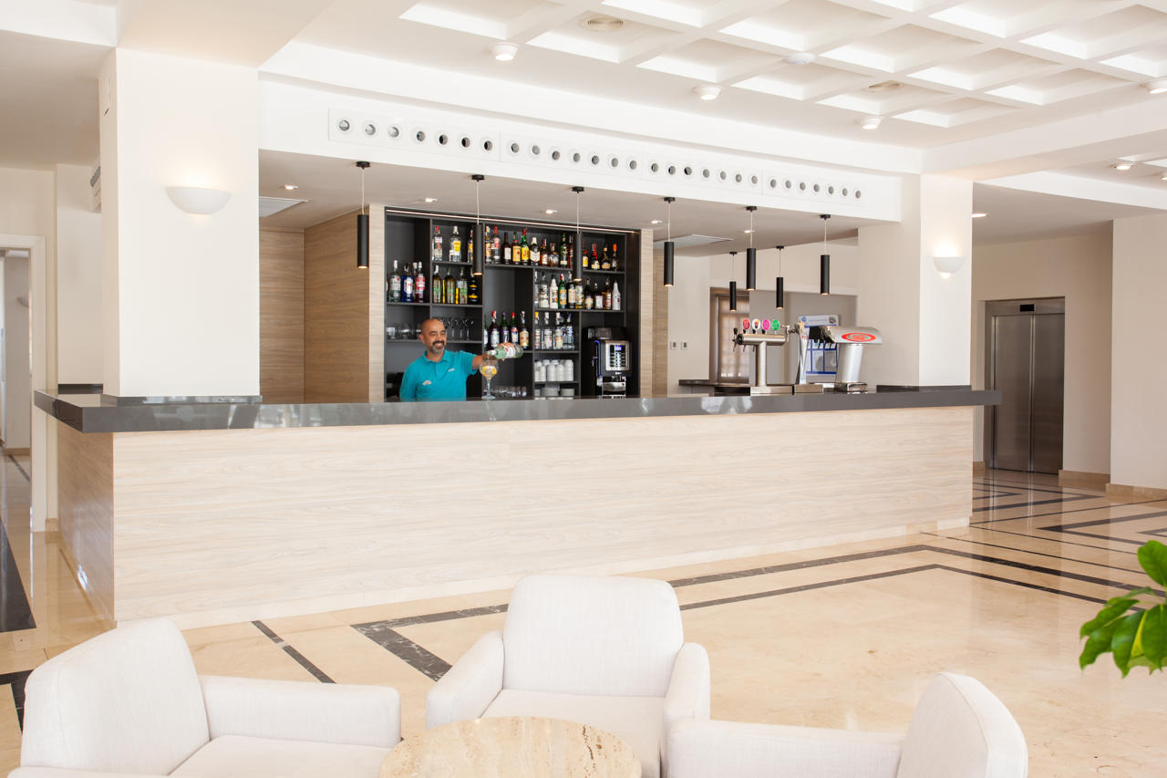 Grupotel Club Menorca 8/70