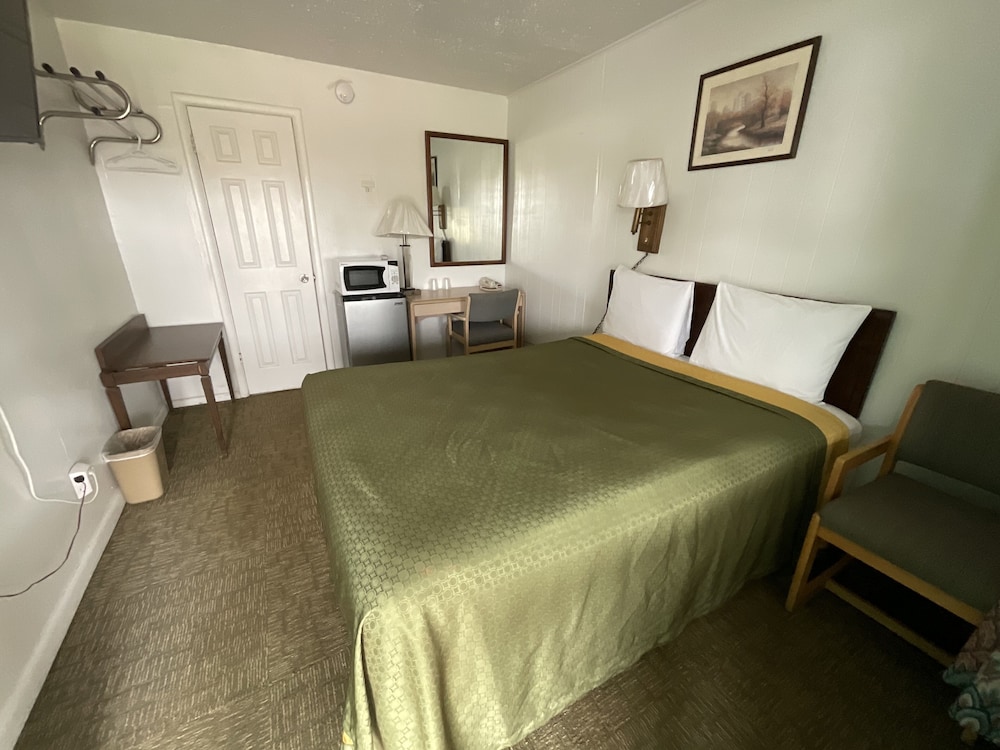 Kansan Motel 7/25