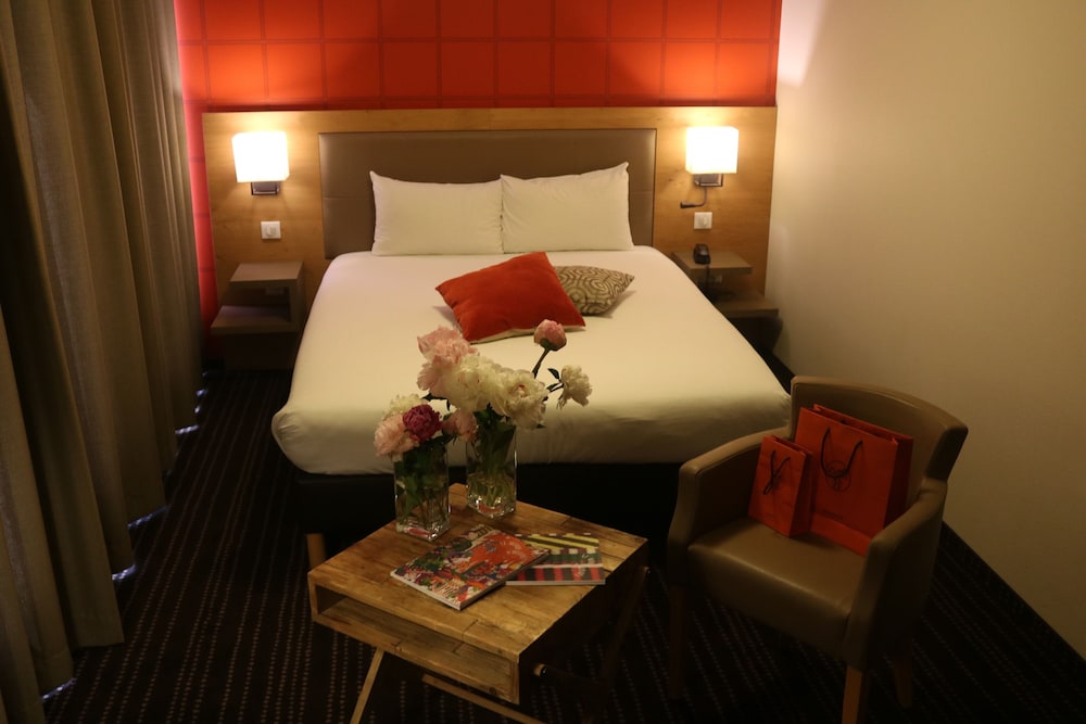 Brit Hotel Lodge 21/50