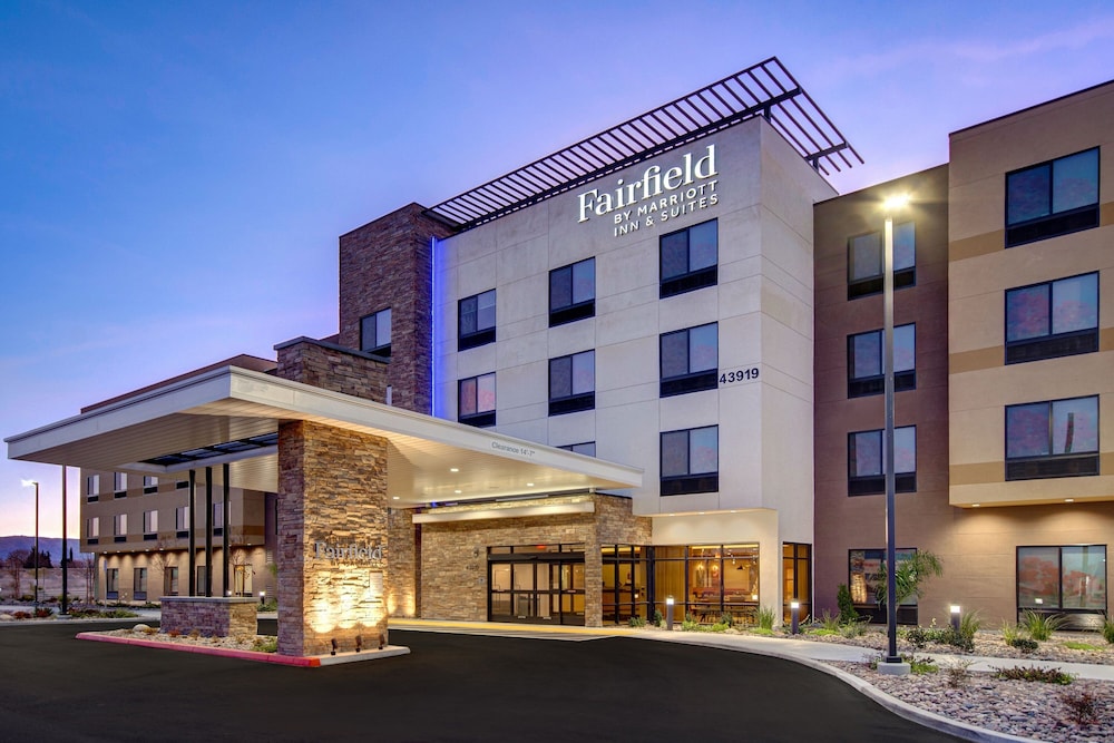 Fairfield Inn & Suites Lancaster Palmdale 1/34
