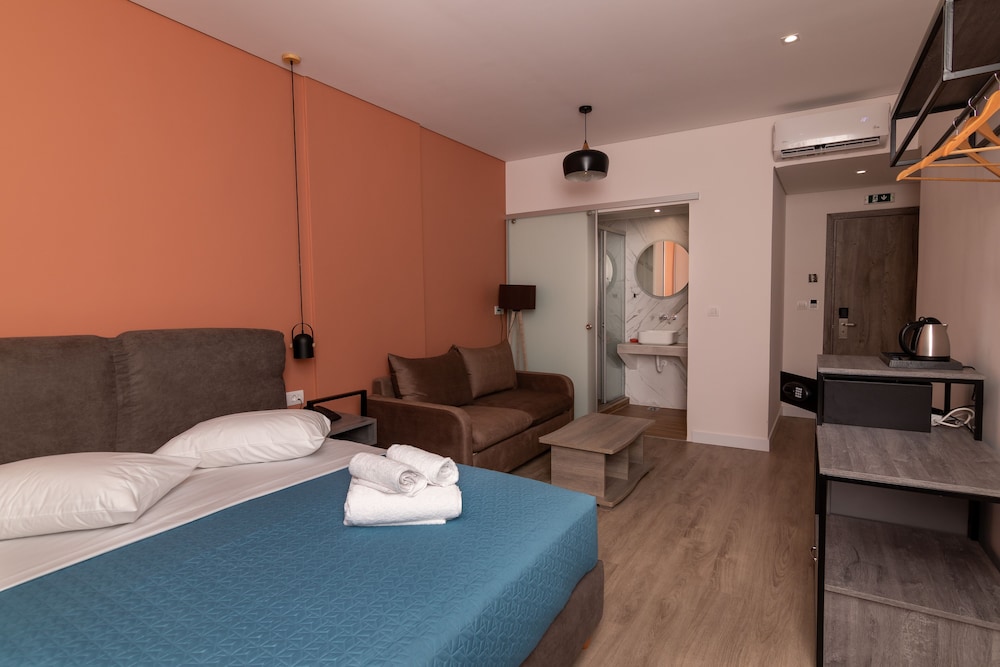 Dunlin Hotel Athens 17/48