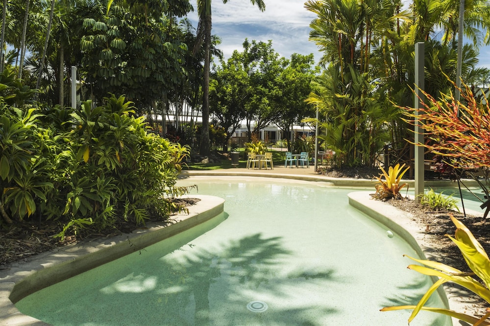 Oaks Port Douglas Resort 59/64