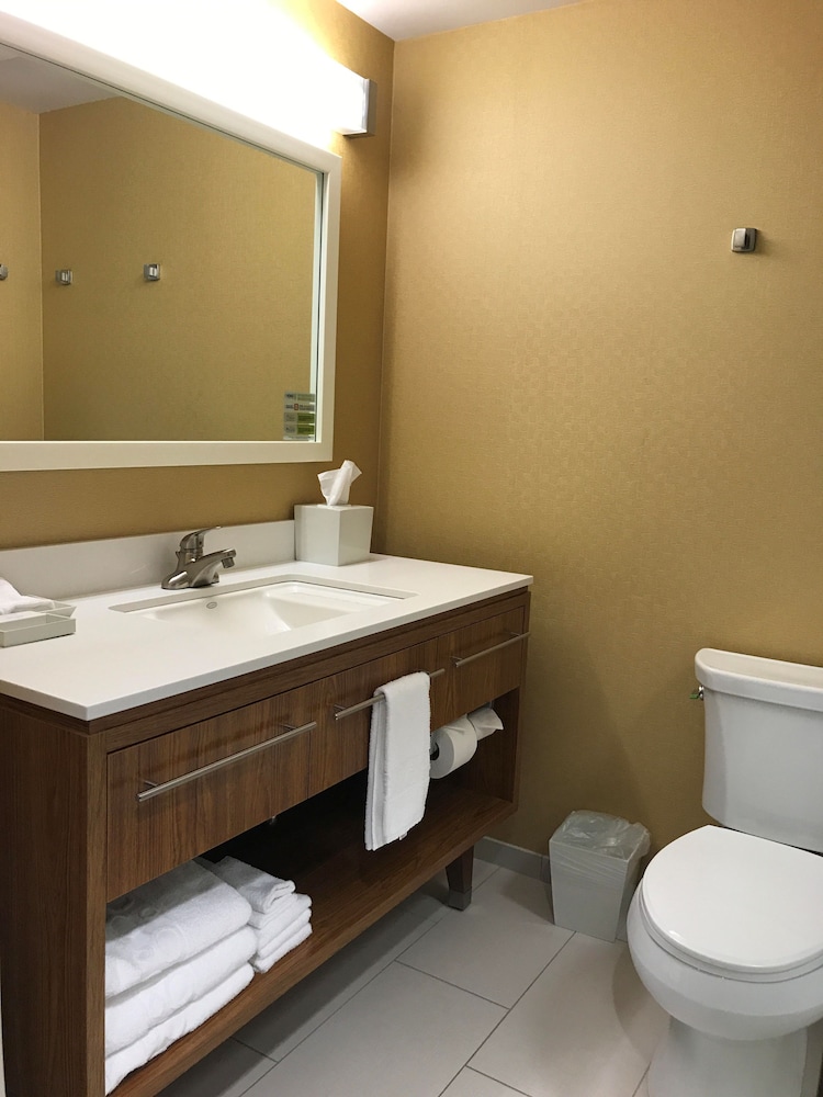 Home2 Suites by Hilton Fort Smith 13/36