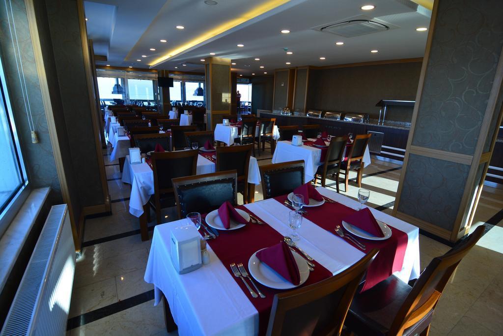TASAR ROYAL HOTEL 29/33