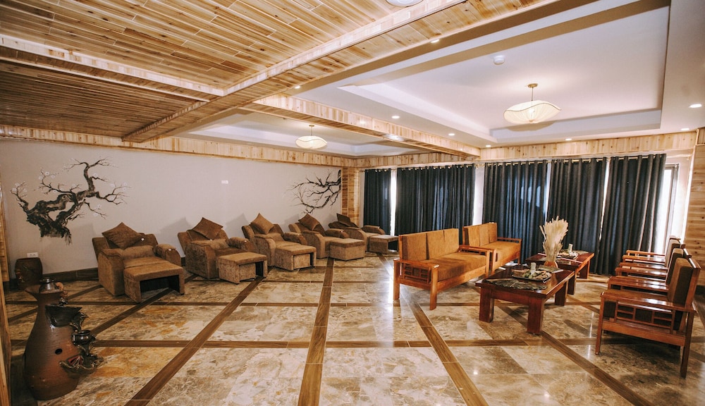 Sapa Charm Hotel 91/99