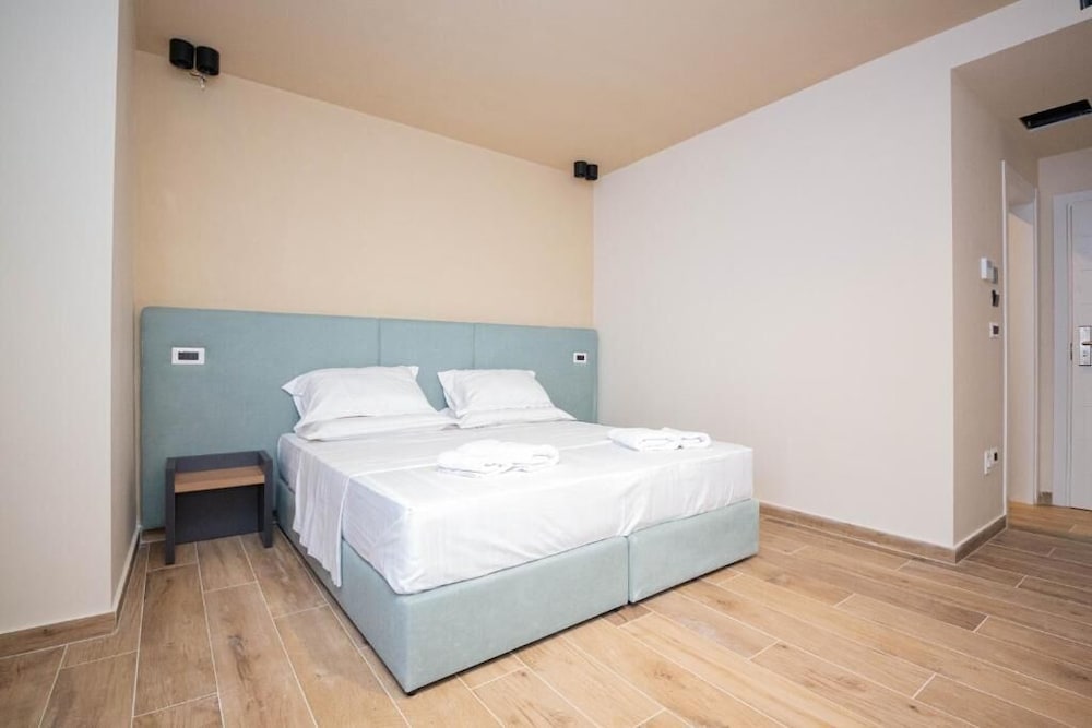 Aldis Hotel 27/59