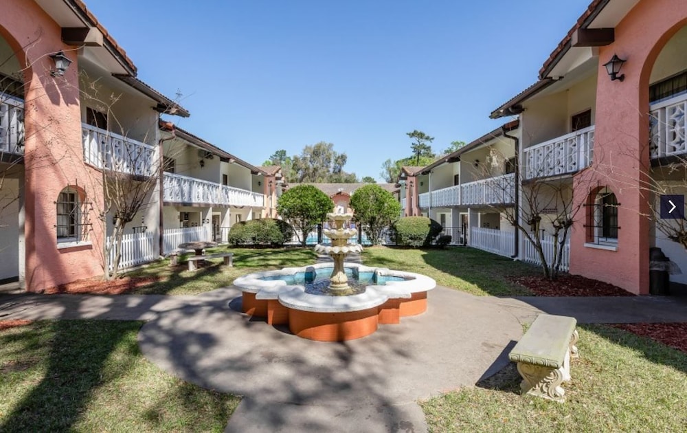 Motel6 Tallahassee, FL – North Monroe 43/51
