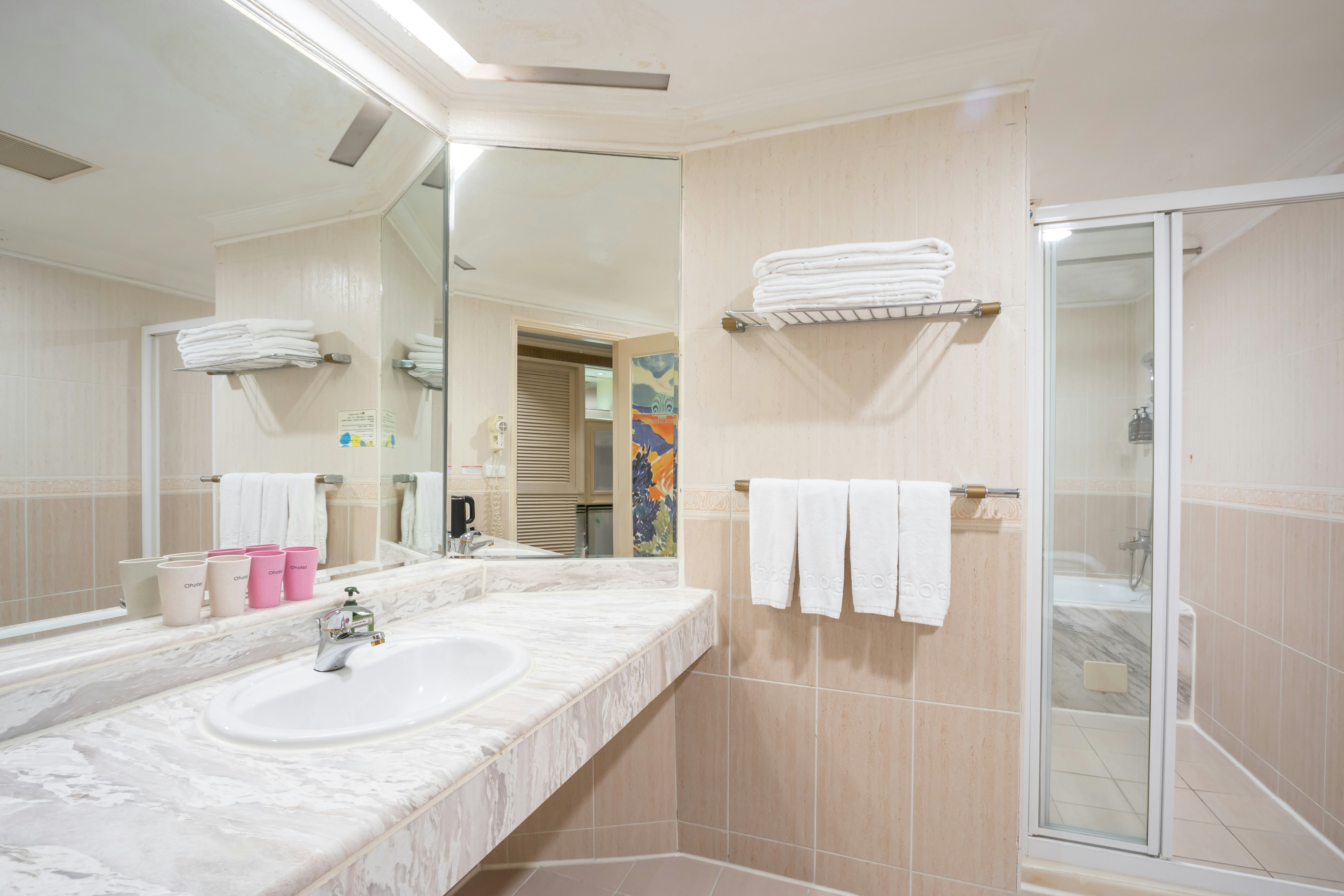 F Hotel Taichung Lichia Royal Garden 30/33