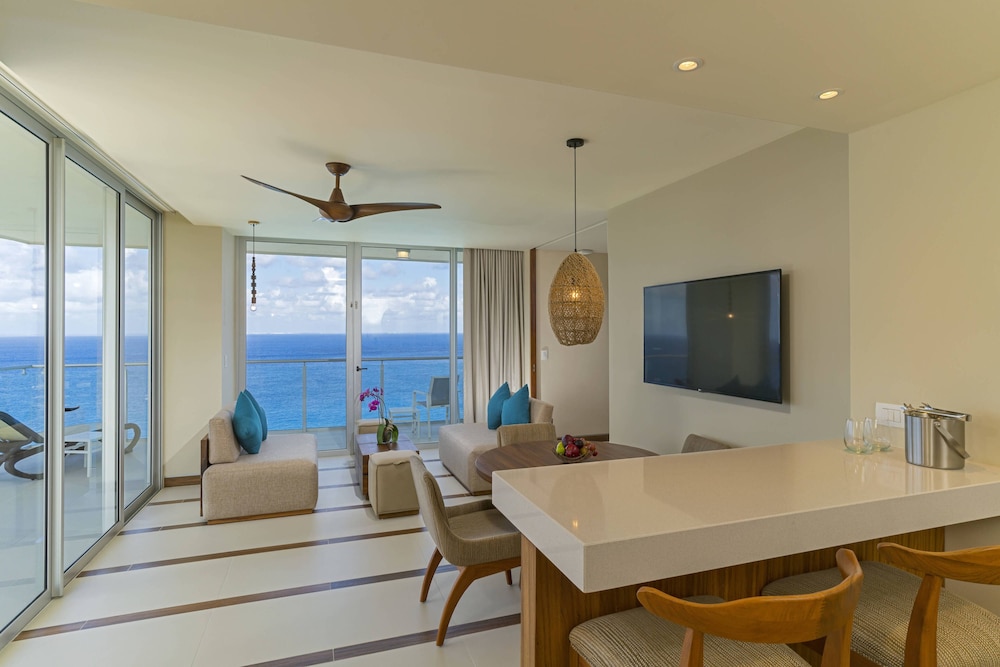 The Westin Cozumel 48/77
