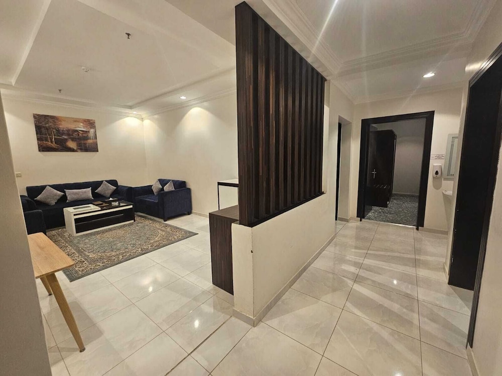 جولدن بوجاري بيشة (Golden Bujari Hotel Bisha) 29/32