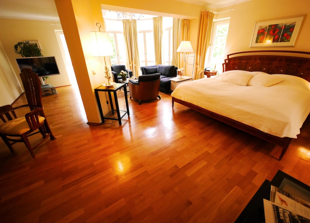 Villa Hammerschmiede Hotel 9/50