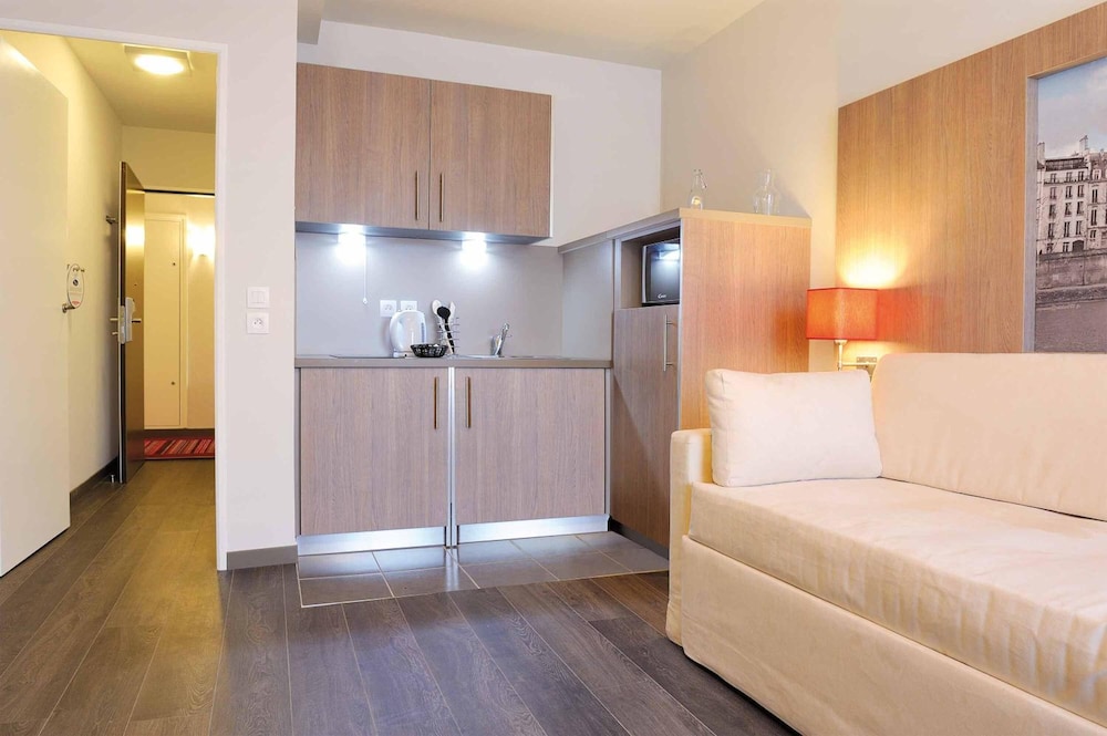 Residhome Paris-Guyancourt 5/45