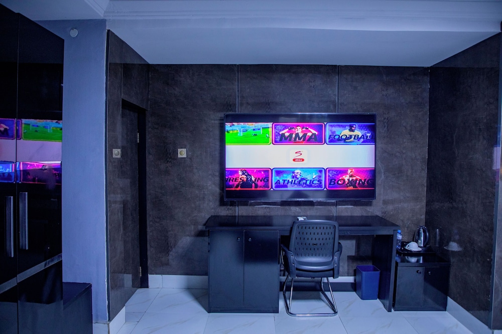 Newland Luxury Apartments 41/50