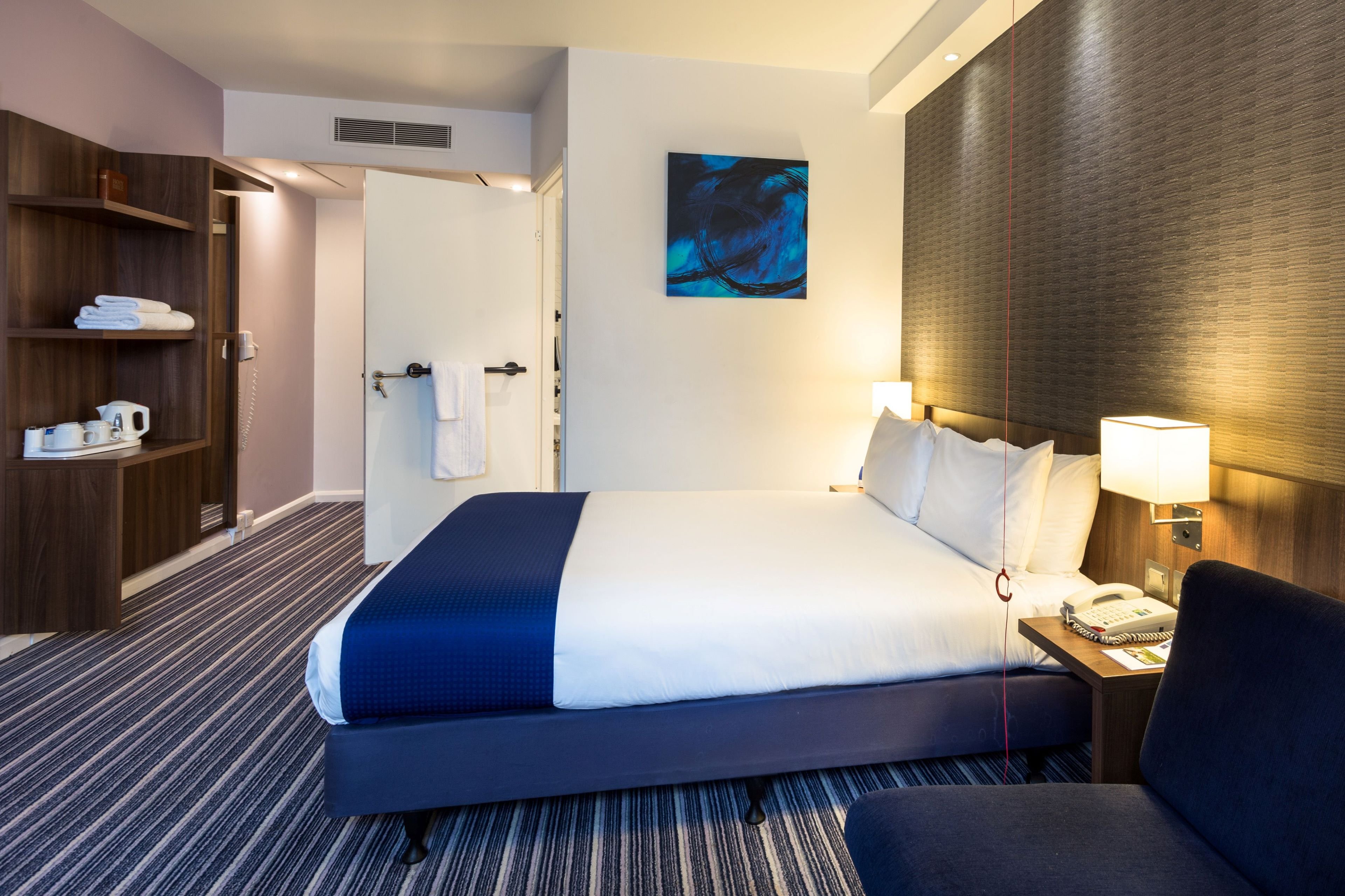Room, Double Bed, Accessible, HOLIDAY INN EXPRESS COLCHESTER 5/10