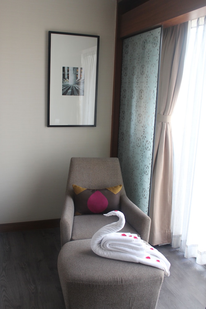 Room, King Bed