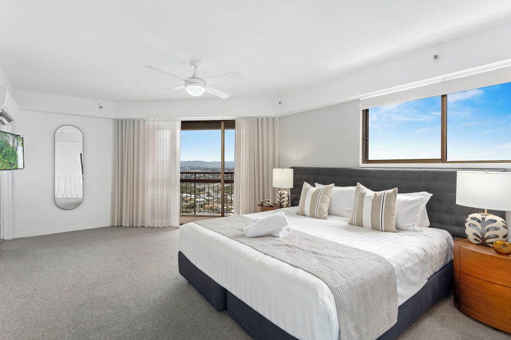 Burleigh Esplanade Apartments 22/73