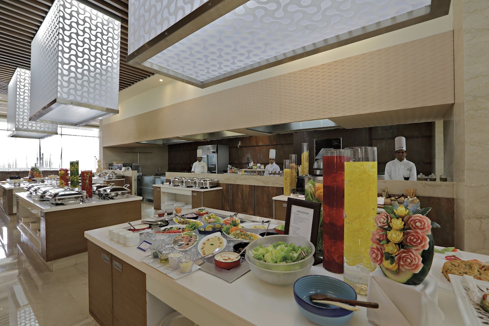Radisson Blu Hotel Greater Noida 61/77