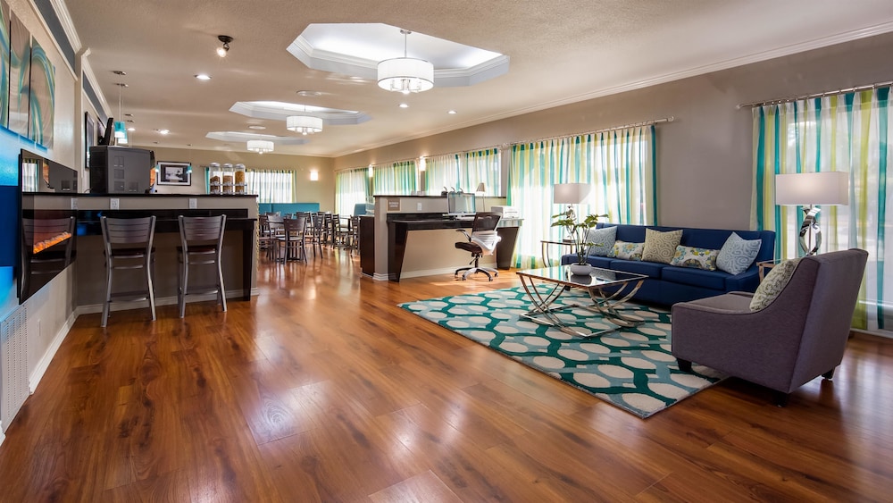 Best Western Post Oak Inn 25/37