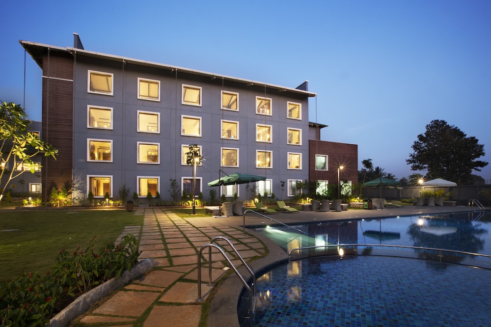 Purple Palms Resort & Spa 2/58