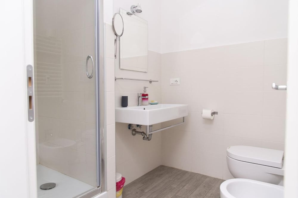 247 Luxuryrooms 48/50