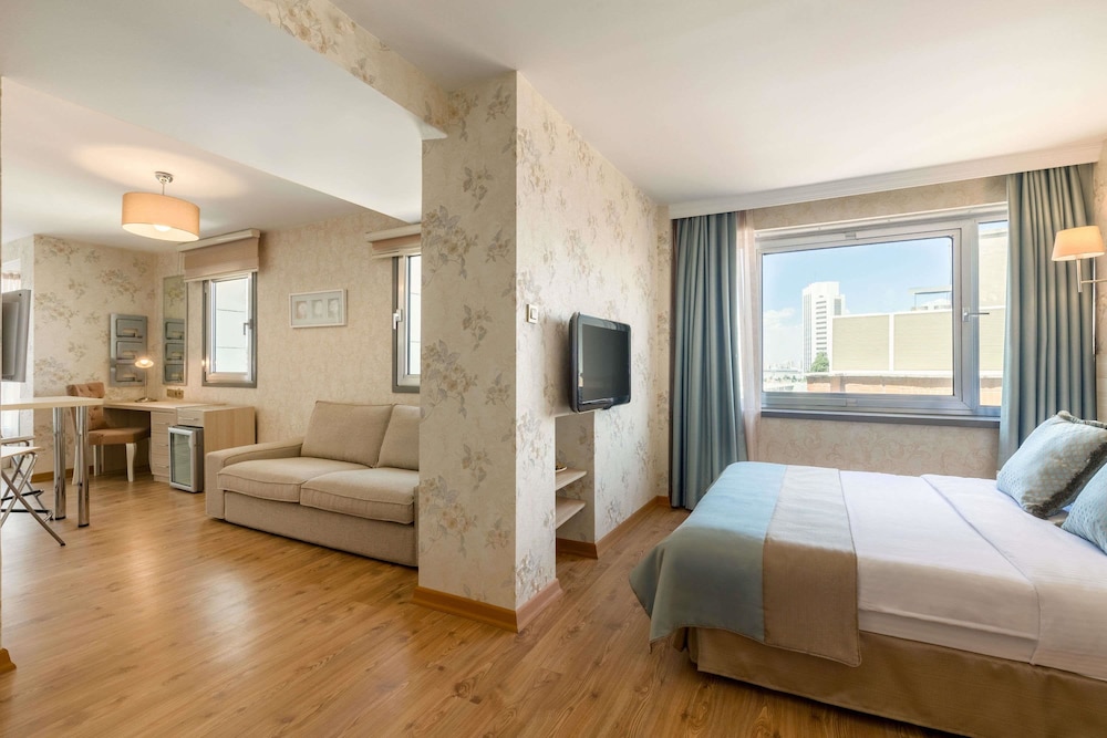 Ramada by Wyndham Ankara 34/40