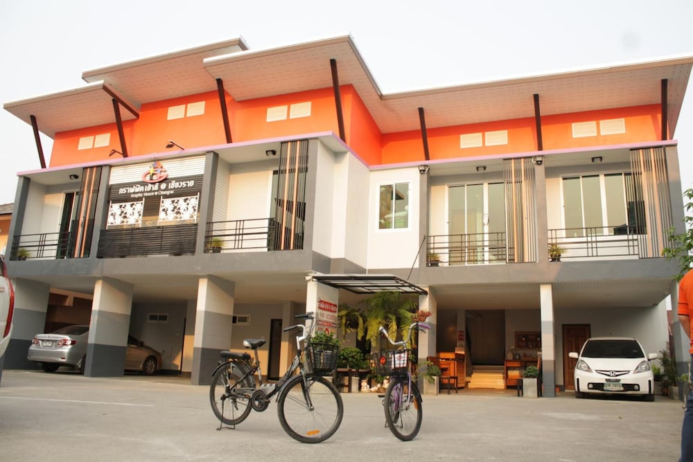 Graphic House At Chiang Rai 7/50