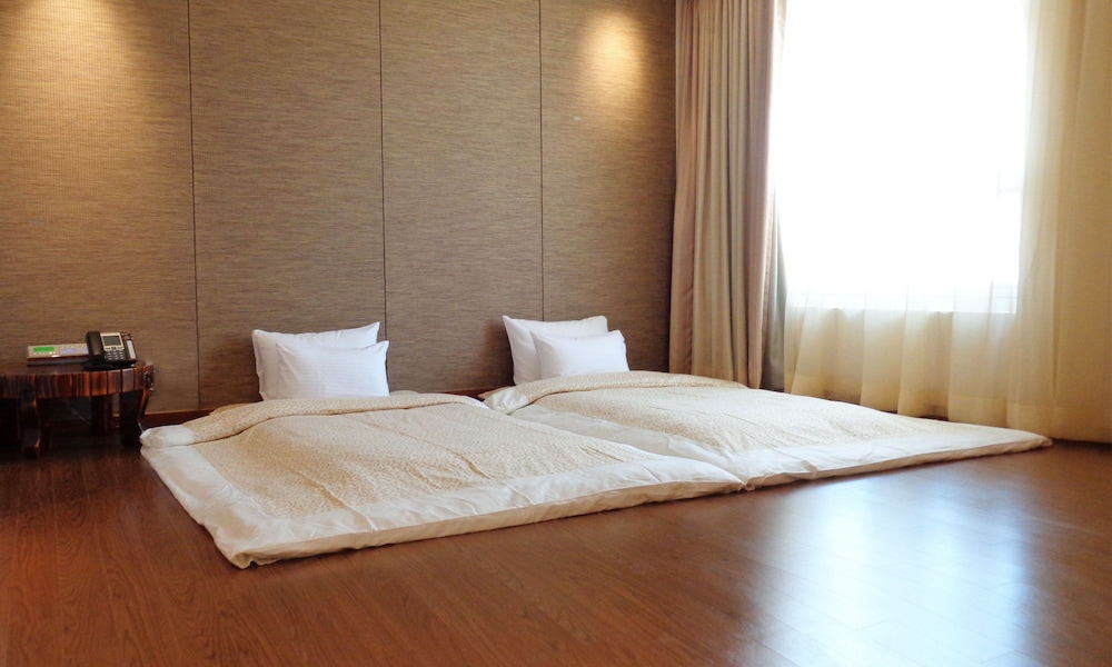 Wirye Militopia Hotel by Marine 16/62