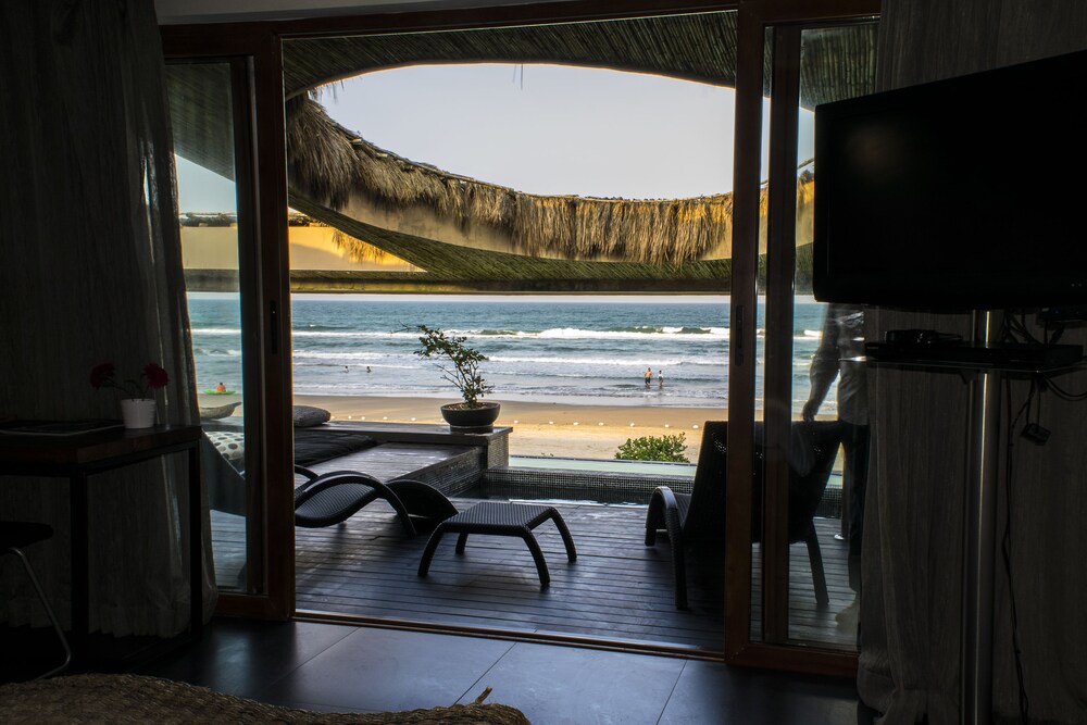 Isla Tajin Beach and River Resort 48/54