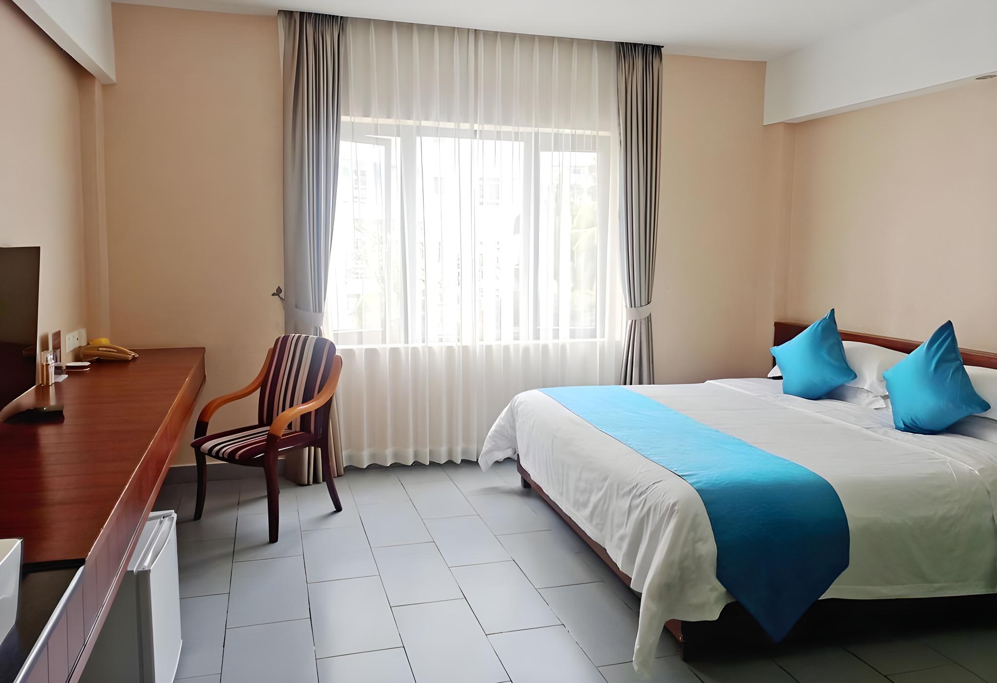 Superior, King Bed, Queen Bed, Garden View