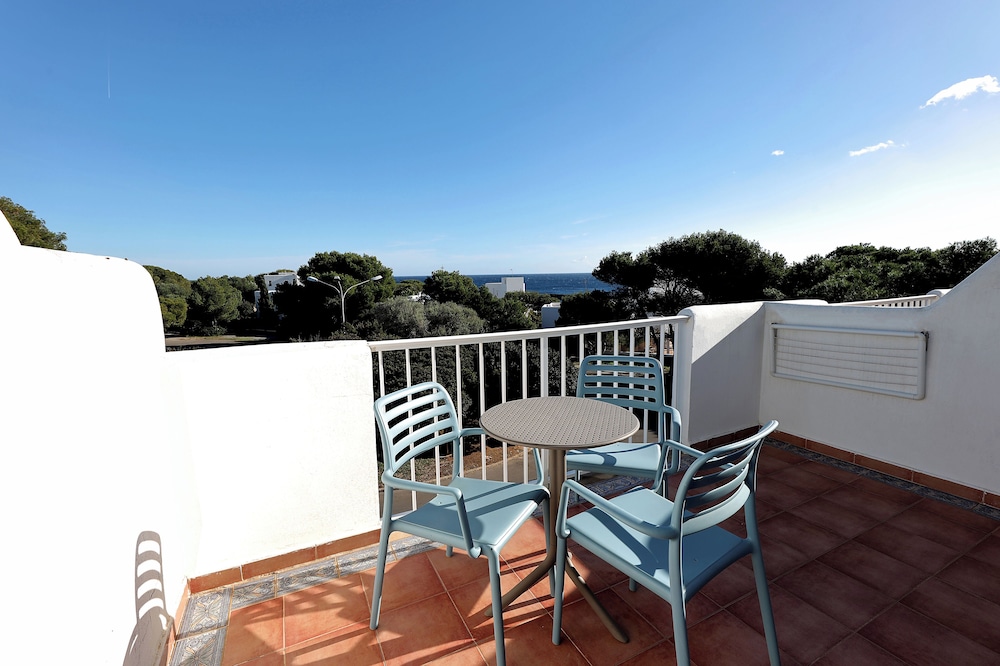 Hotel Club Es Talaial 55/68