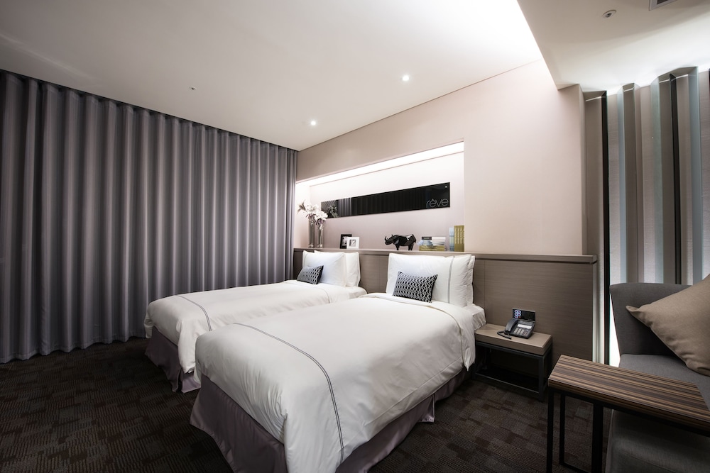 Hotel Reve Taichung 35/60