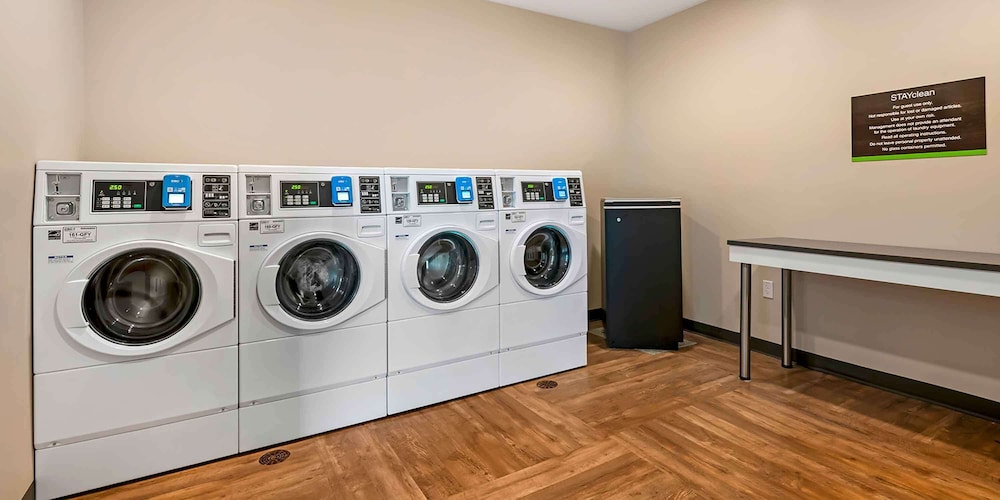 Extended Stay America Premier Suites Orlando Sanford 40/57