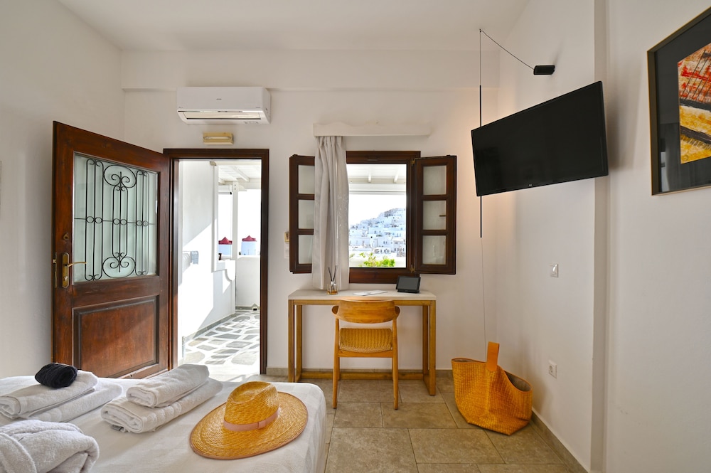 Kallichoron Art Boutique Hotel 23/73