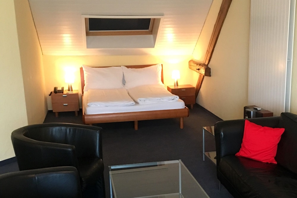 Hotel Baren Suhr 14/56