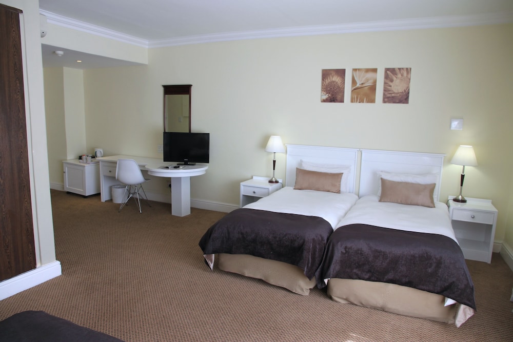 The New Tulbagh Hotel 13/29