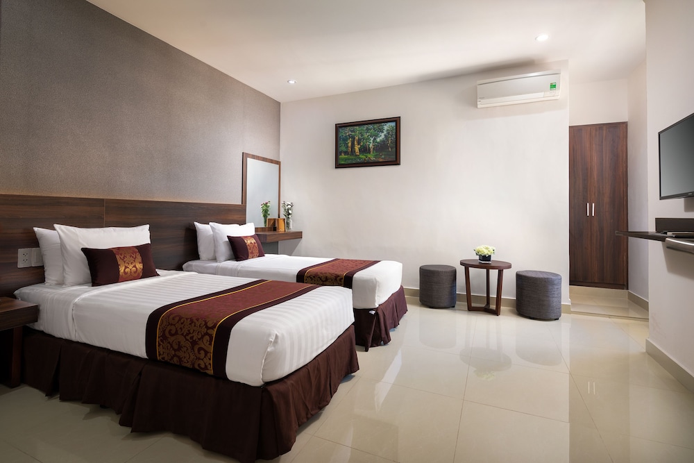 Nolis Hotel 20/54