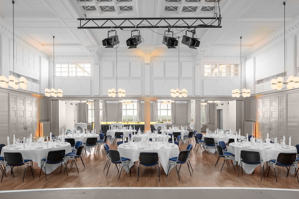 Volkshaus Basel Hotel 26/36