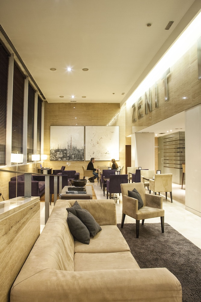Hotel Zenit Coruna 56/66