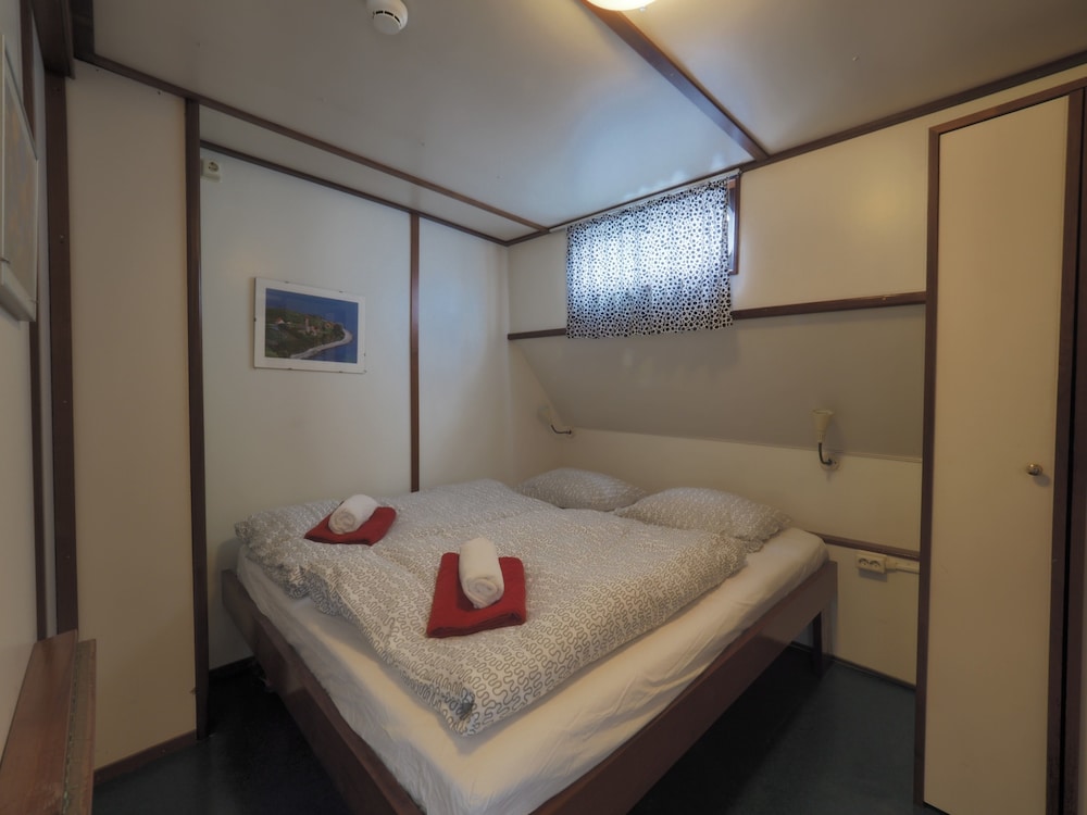 Hotelschip Sarah 5/36
