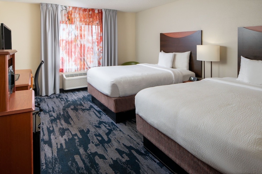 Fairfield Inn Suites By Marriott Gulfport 19/54