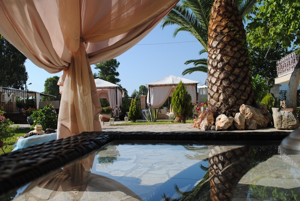 Villa Olga Lounge Hotel 21/41