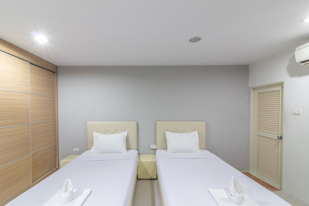 Townhouse Siam Privi Hotel 20/42