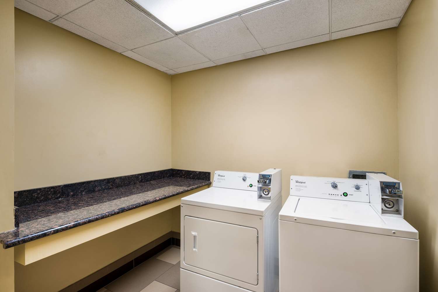 Quality Inn Des Moines North 25/27