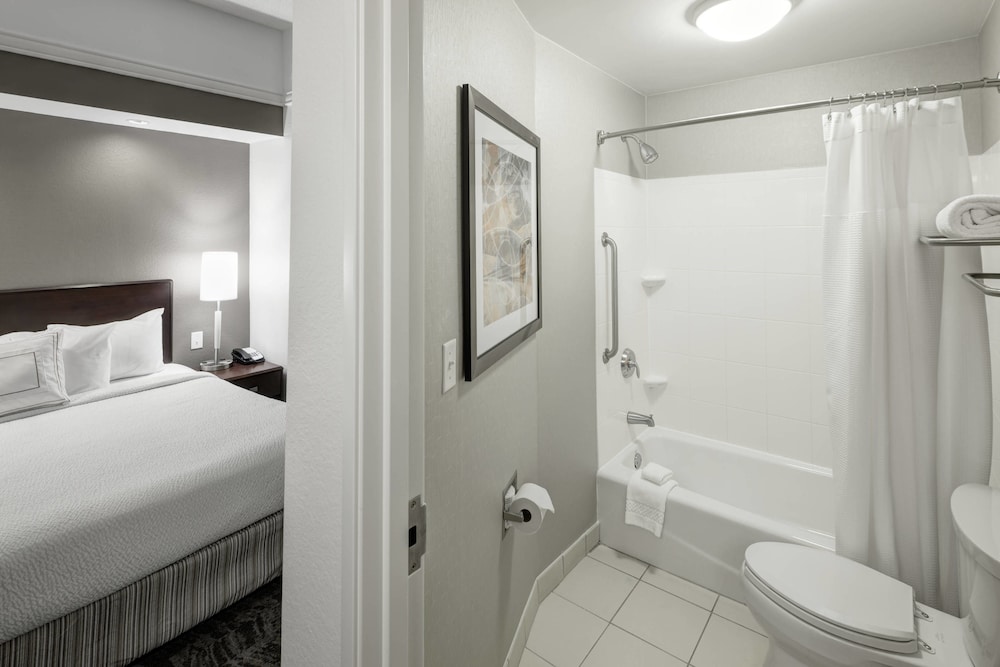 Springhill Suites By Marriott Columbus 9/38